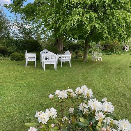 Dobbeltvaerelse I Smuk Palaevilla Stenstrup Dış mekan fotoğraf